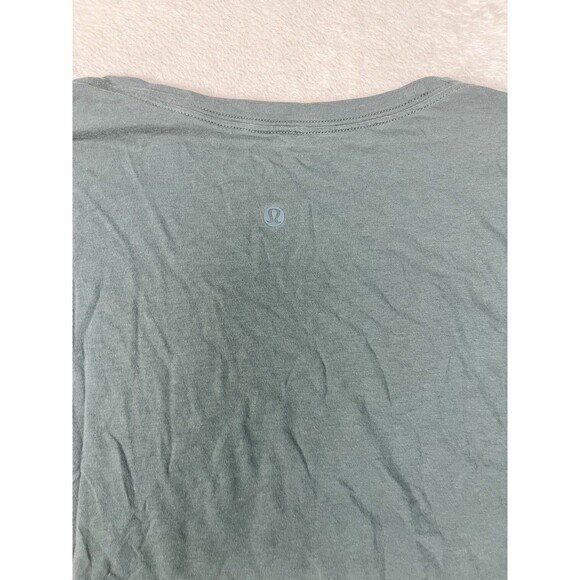 Lululemon Cortes T-Shirt Crop Light Green Size 8 Running Casual Pullover - Picture 4 of 7